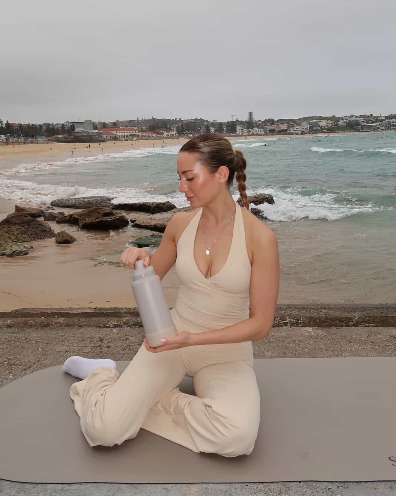 celine flow using soular mag bottle oat latte on soular soul mat oat latte european grade in sydney australia