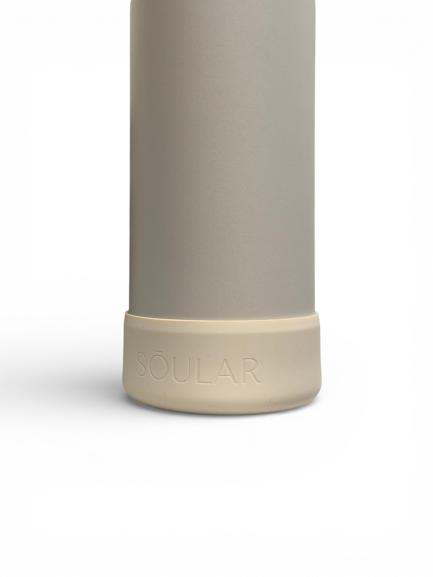 SŌULAR silicone bottle protector for stainless steel water bottles in oat